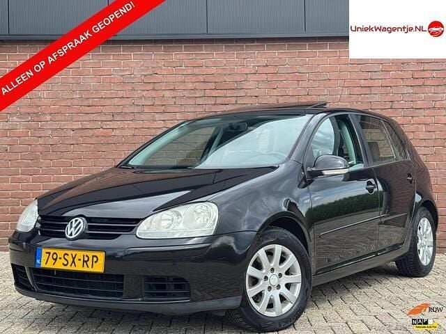 Zwart Gebruikt 2006 VW Golf V Comfortline Hatchback | € 5.995 (Eerlijke prijs) - Afbeelding 1/4