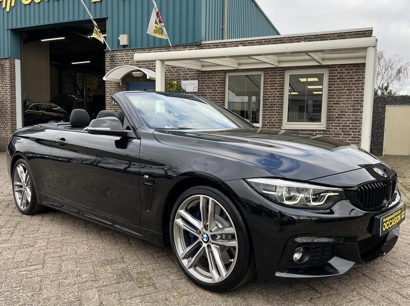 Zwart Gebruikt 2021 BMW 440 Executive Cabriolet | € 37.950 (Eerlijke prijs) - Afbeelding 1/4