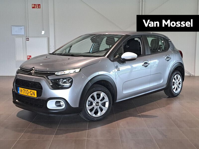 Grijs Gebruikt 2022 Citroën C3 PureTech Hatchback | € 14.440 (Eerlijke prijs) - Afbeelding 1/4