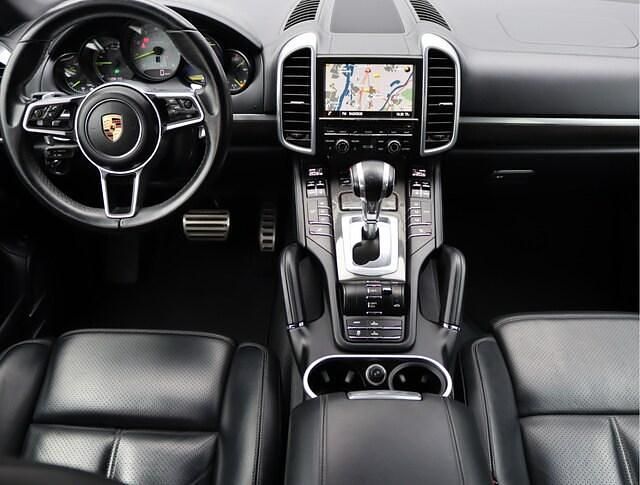 Occasion Porsche Cayenne 2015 Zwart (metallic) SUV
