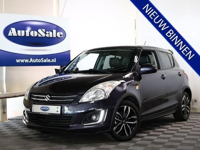 Grijs Gebruikt 2015 Suzuki Swift Hatchback | € 9.444 (Eerlijke prijs) - Afbeelding 1/4