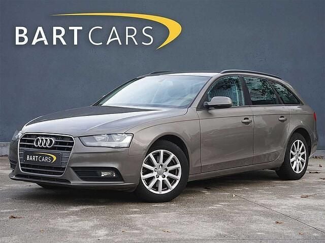 Bruin Gebruikt 2013 Audi A4 Ambiente Stationwagen | € 7.999 (Goede deal) - Afbeelding 1/4