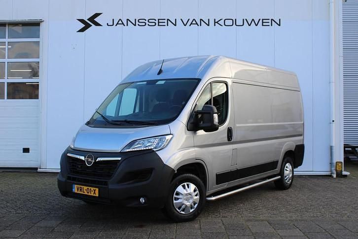 Grijs Occasion 2022 Opel Movano Edition | € 18.890 (Eerlijke prijs) - Afbeelding 1/4