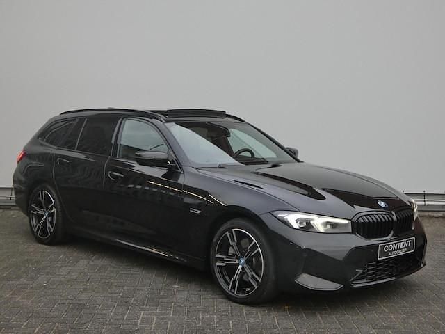 Occasion BMW 320e M Sport 204 PK (150 kW) 2022 Zwart Stationwagen
