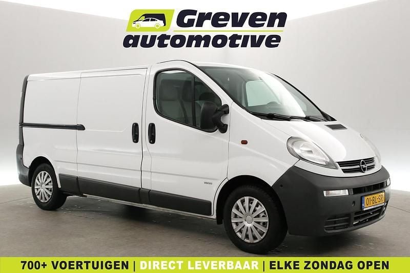 Occasion Opel Vivaro 101 PK (74 kW) 2004 Wit MPV