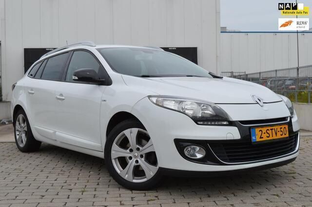 Occasion Renault Mégane GrandTour Bose Edition 110 PK (80 kW) 2013 Wit Stationwagen