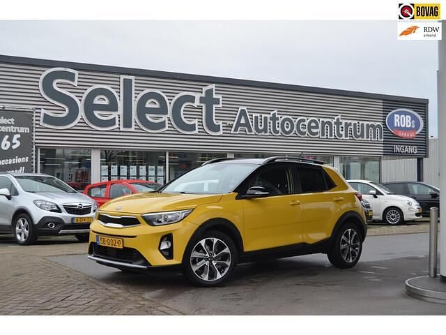 Geel Gebruikt 2018 Kia Stonic SUV | € 12.750 (Eerlijke prijs) - Afbeelding 1/3