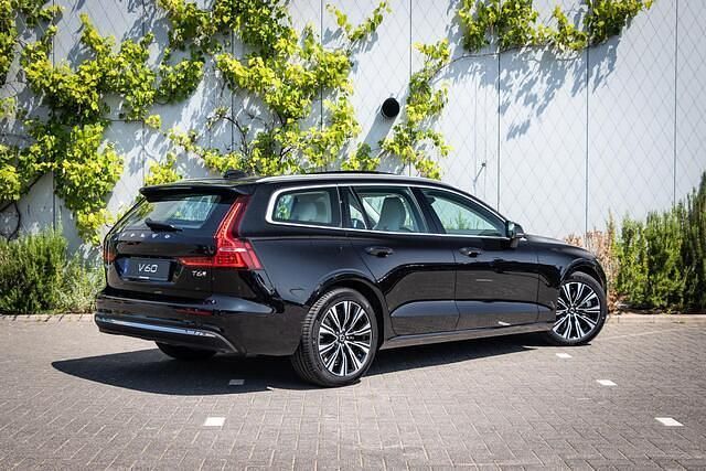 Nieuw Volvo V60 Ultra 349 PK (256 kW) 2025 Zwart Stationwagen