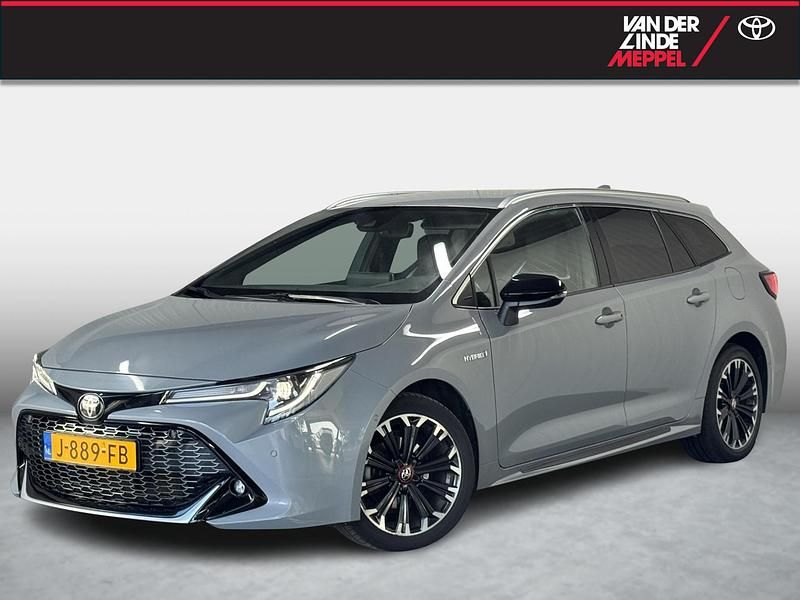Grijs Gebruikt 2020 Toyota Corolla Sport Stationwagen | € 22.950 (Eerlijke prijs) - Afbeelding 1/4
