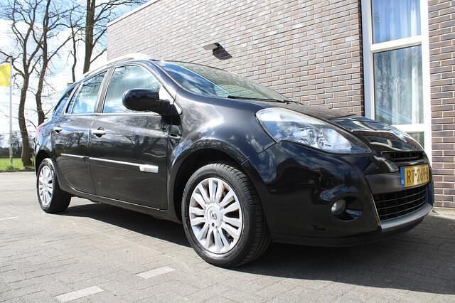 Occasion Renault Clio GrandTour Business 101 PK (74 kW) 2010 Zwart Stationwagen
