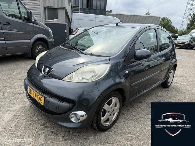 Grijs Gebruikt 2006 Peugeot 107 Hatchback | € 3.250 (Eerlijke prijs) - Afbeelding 1/4