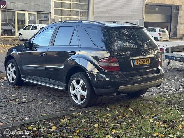 Occasion Mercedes 320 224 PK (164 kW) 2008 Zwart SUV