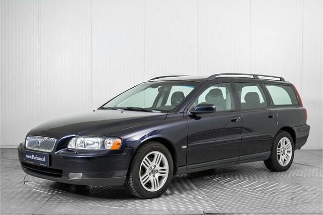 Blauw Occasion 2006 Volvo V70 Stationwagen | € 5.900 (Duur) - Afbeelding 1/4
