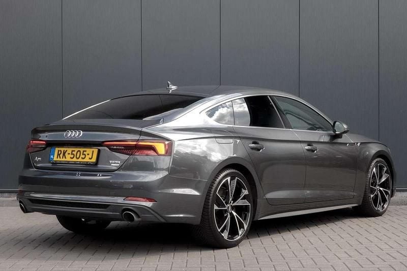 Occasion Audi A5 S-Line 191 PK (140 kW) 2018 Grijs, metallic lak Coupé