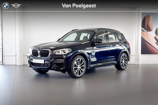 Zwart Gebruikt 2021 BMW X3 Executive SUV | € 49.900 (Eerlijke prijs) - Afbeelding 1/4