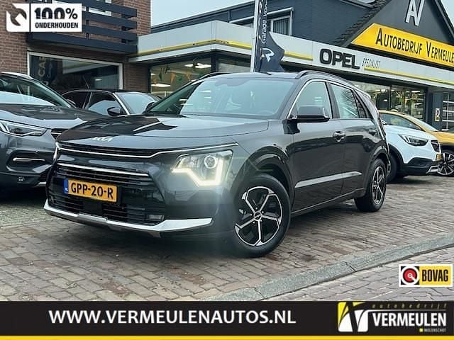 Grijs Occasion 2024 Kia Niro SUV | € 30.950 (Goede deal) - Afbeelding 1/4