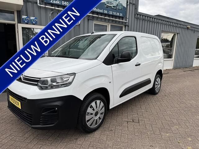 Wit Gebruikt 2020 Citroën Berlingo PureTech MPV | € 10.950 (Goede deal) - Afbeelding 1/4