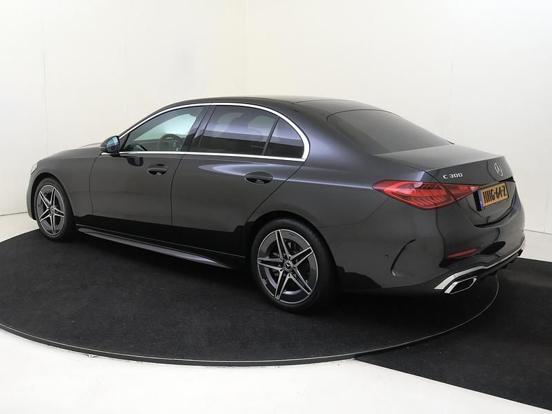 Occasion Mercedes C300 AMG line 259 PK (190 kW) 2025 Grijs Sedan