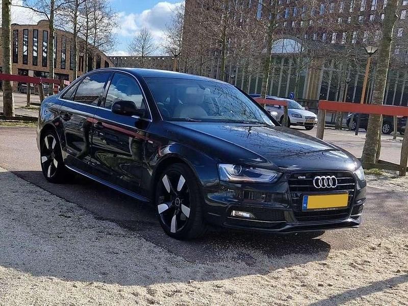 Occasion Audi A4 S-Line 220 PK (161 kW) 2014 Zwart Sedan