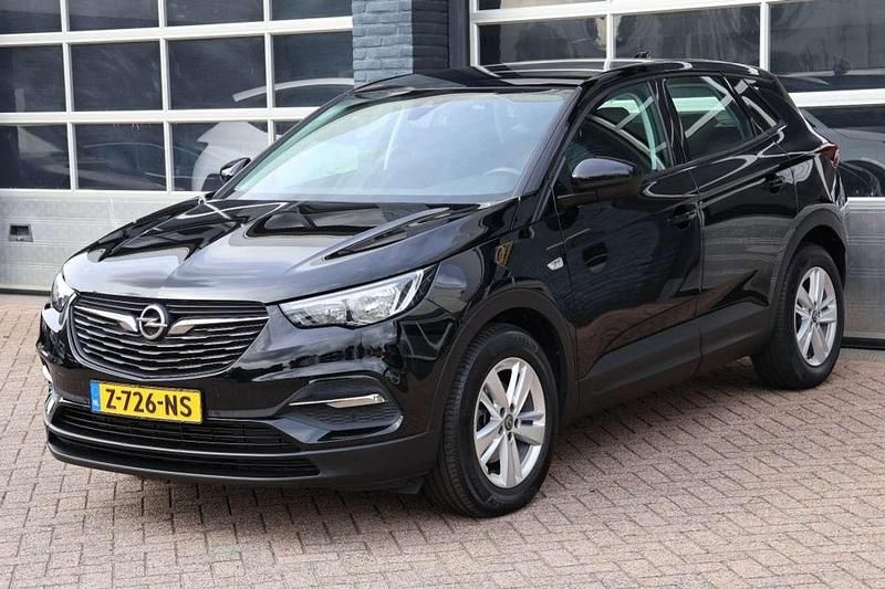 Zwart Gebruikt 2019 Opel Grandland X Edition SUV | € 16.950 (Goede deal) - Afbeelding 1/4