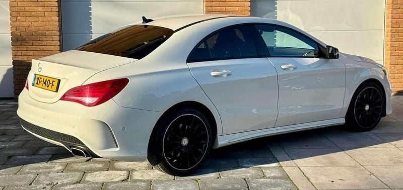 Occasion Mercedes CLA250 Edition 1 211 PK (155 kW) 2014 Wit Sedan