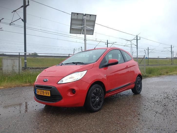 Occasion Ford Ka S 69 PK (50 kW) 2013 Rood Hatchback