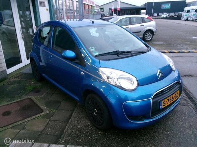 Blauw Gebruikt 2011 Citroën C1 Exclusive Hatchback | € 4.500 (Eerlijke prijs) - Afbeelding 1/4