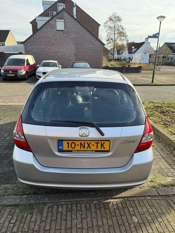 Occasion Honda Jazz LS 83 PK (61 kW) 2004 Zilver Hatchback