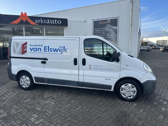 Wit Gebruikt 2010 Nissan Primastar MPV | € 4.440 (Goede deal) - Afbeelding 1/4