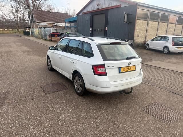 Occasion Skoda Fabia Business Line 75 PK (55 kW) 2016 Wit Stationwagen