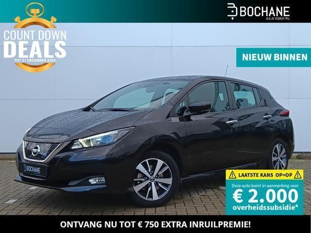 Brilliant black m Gebruikt 2020 Nissan Leaf Acenta Hatchback | € 13.250 (Eerlijke prijs) - Afbeelding 1/4
