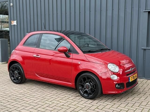 Rood Gebruikt 2013 Fiat 500S Hatchback | € 6.995 (Eerlijke prijs) - Afbeelding 1/4