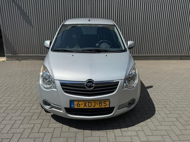 Occasion Opel Agila 68 PK (50 kW) 2014 Grijs Hatchback