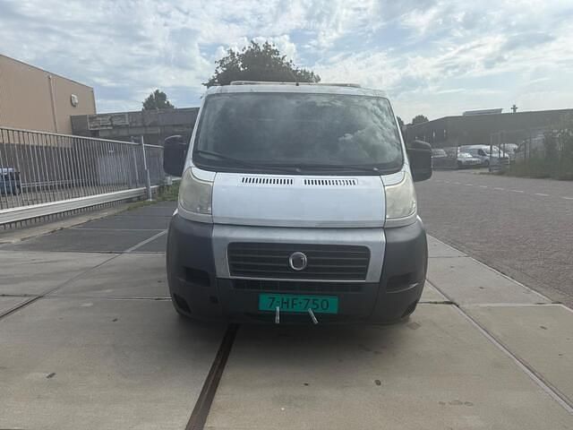 Wit Gebruikt 2010 Fiat Ducato Van | € 3.999 (Eerlijke prijs) - Afbeelding 1/4