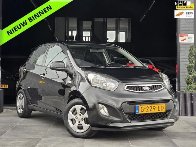 Zwart Gebruikt 2012 Kia Picanto Comfort Hatchback | € 5.000 (Eerlijke prijs) - Afbeelding 1/4