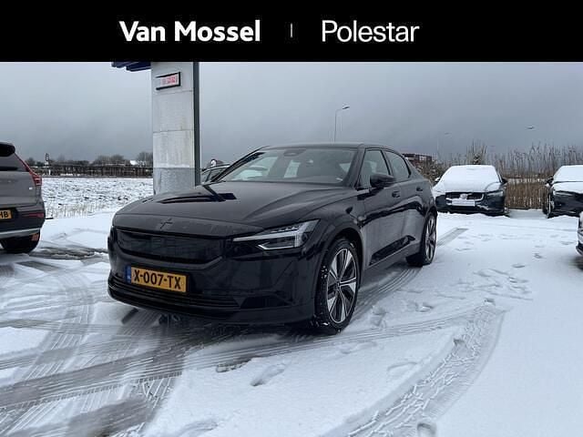Zwart Occasion 2024 Polestar 2 Standard Range Single Motor Hatchback | € 34.940 (Iets duurder) - Afbeelding 1/4