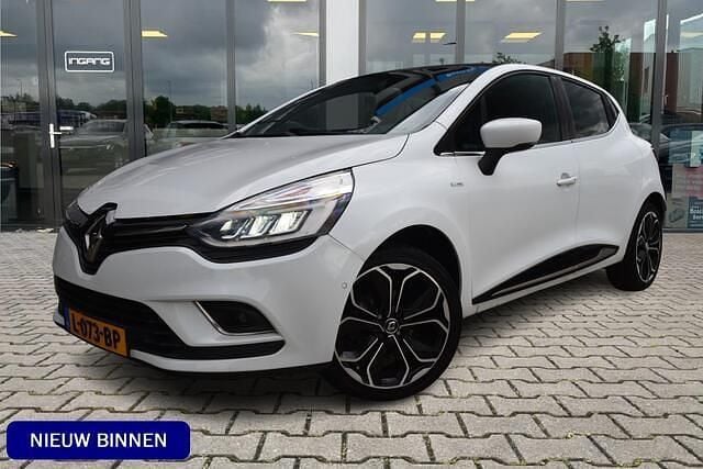 Wit Gebruikt 2018 Renault Clio IV Bose Edition Hatchback | € 11.450 (Eerlijke prijs) - Afbeelding 1/4