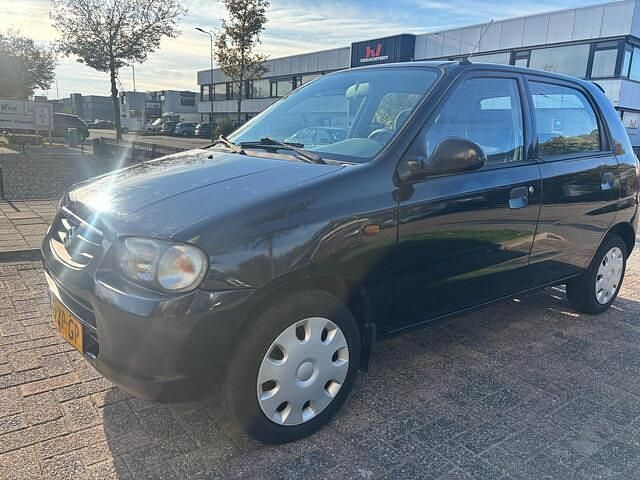 Zwart Gebruikt 2005 Suzuki Alto GLX Hatchback | € 1.390 (Goede deal) - Afbeelding 1/4