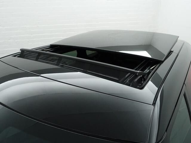 Occasion Land Rover Range Rover evoque HSE Dynamic 309 PK (227 kW) 2022 Zwart SUV