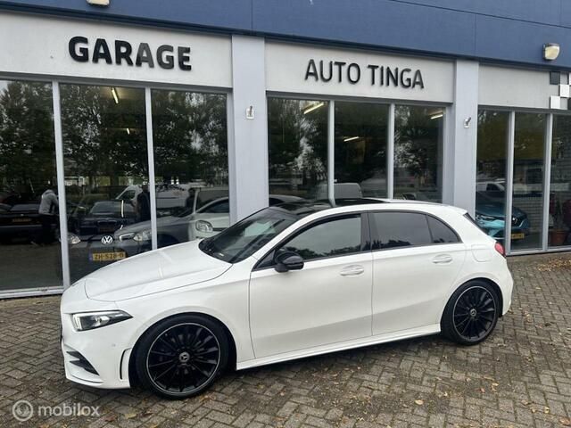 Wit, andere lak Gebruikt 2018 Mercedes A200 Hatchback | € 27.250 - Afbeelding 1/4