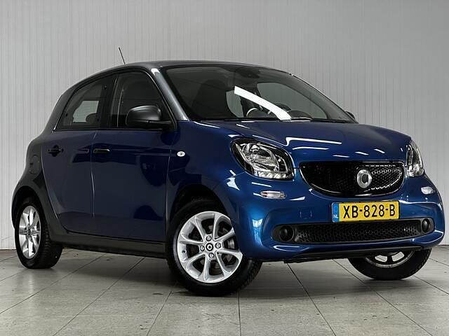 Occasion Smart ForFour 71 PK (52 kW) 2018 Blauw Hatchback