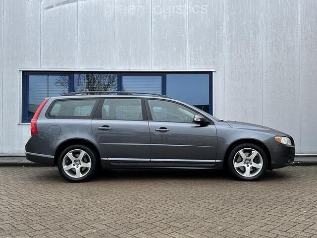 Occasion Volvo V70 Momentum 163 PK (119 kW) 2009 Grijs Stationwagen