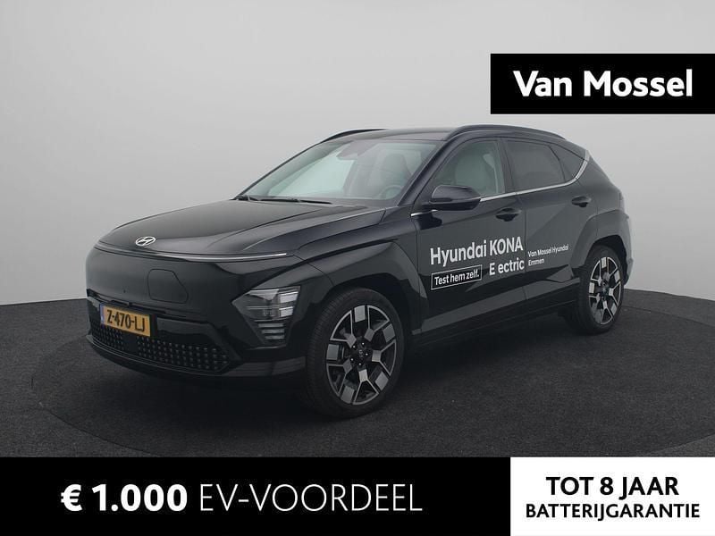 Zwart Gebruikt 2024 Hyundai Kona Premium SUV | € 38.740 (Eerlijke prijs) - Afbeelding 1/4