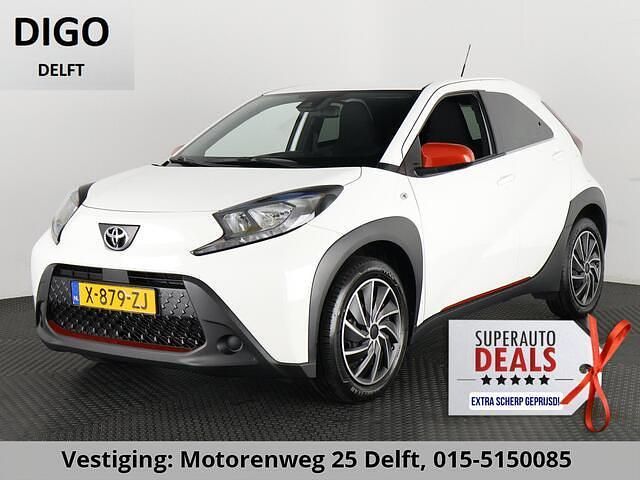 Wit Gebruikt 2024 Toyota Aygo X Edition SUV | € 16.950 - Afbeelding 1/3