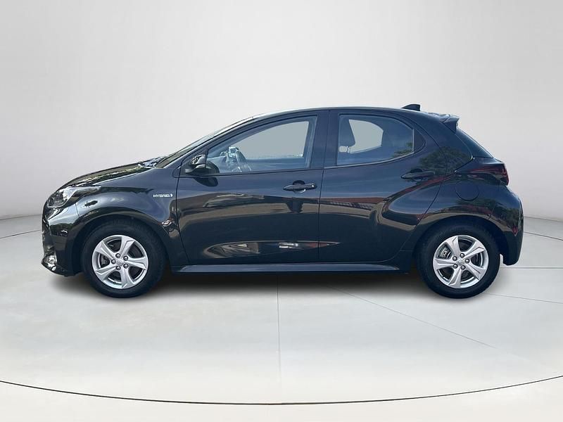 Occasion Toyota Yaris Hybrid Active 116 PK (85 kW) 2021 Zwart Hatchback