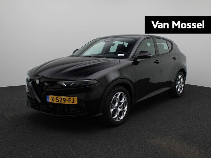 Zwart Gebruikt 2023 Alfa Romeo Tonale Sprint SUV | € 30.940 (Eerlijke prijs) - Afbeelding 1/4