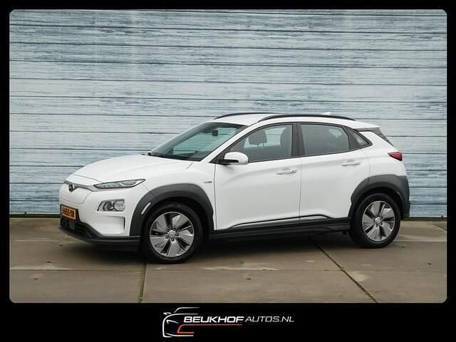 Wit Occasion 2020 Hyundai Kona Comfort SUV | € 14.999 (Goede deal) - Afbeelding 1/4