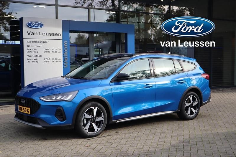 Blauw Gebruikt 2024 Ford Focus Active Stationwagen | € 29.400 (Eerlijke prijs) - Afbeelding 1/4