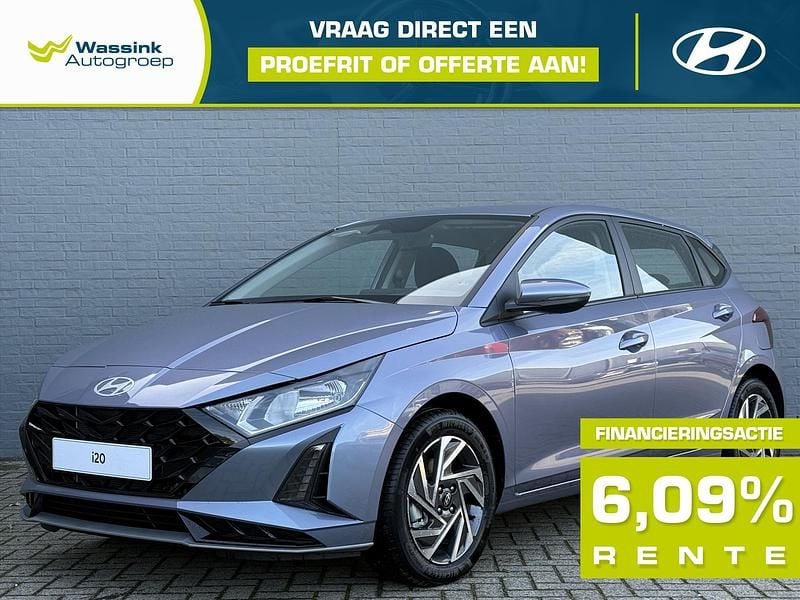 Blauw Nieuw 2026 Hyundai i20 Comfort Hatchback | € 29.177 (Eerlijke prijs) - Afbeelding 1/4