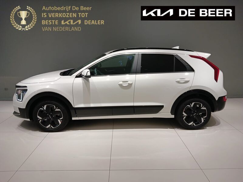 Wit Gebruikt 2024 Kia Niro Advance SUV | € 33.995 (Eerlijke prijs) - Afbeelding 1/4